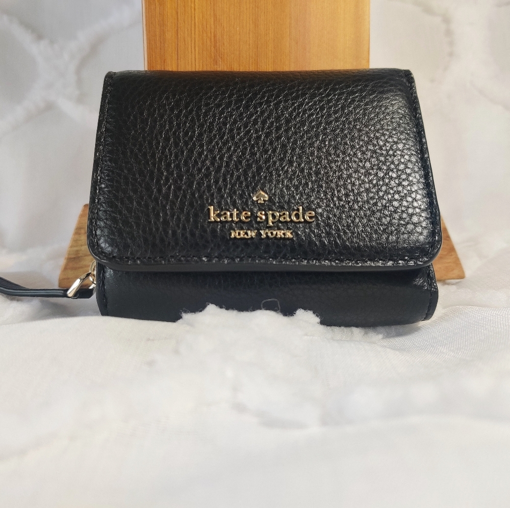 Kate Spade Leila Trifold Continental Wallet